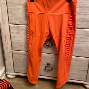 Lululemon crop leggings